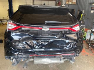 2016 Ford Edge Titanium - Exterior Rear Center Image